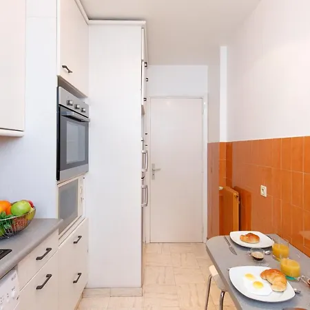 Roxelane Yourhosthelper Apartment Cannes